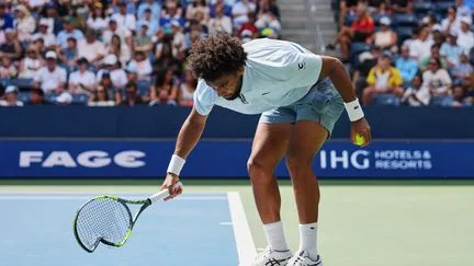 Fils déjà éliminé, Alcaraz solide, Parry passe le 1er tour, pas Jacquemot... Que s'est-il passé cette nuit à l'US Open ?