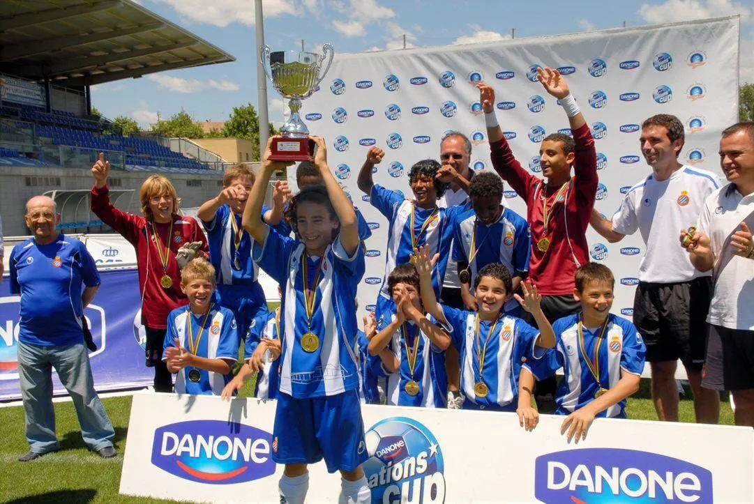 Cucurella, el madridista y exculé que lloraba por el Espanyol