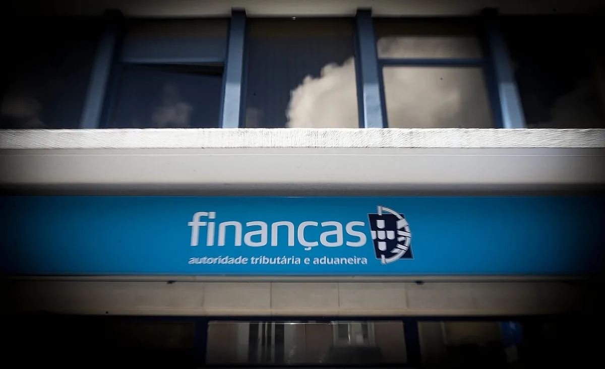 Casal com dois filhos poupa entre 116 e 343 euros por ano. Consulte o simulador com as novas taxas de IRS