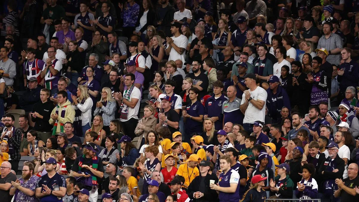 Fremantle Dockers’ do-or-die semifinal clash with Geelong sold out