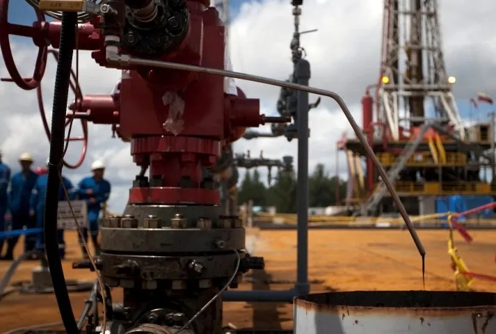 La industria del petróleo y gas de Venezuela: el desafío de una recuperación sostenible