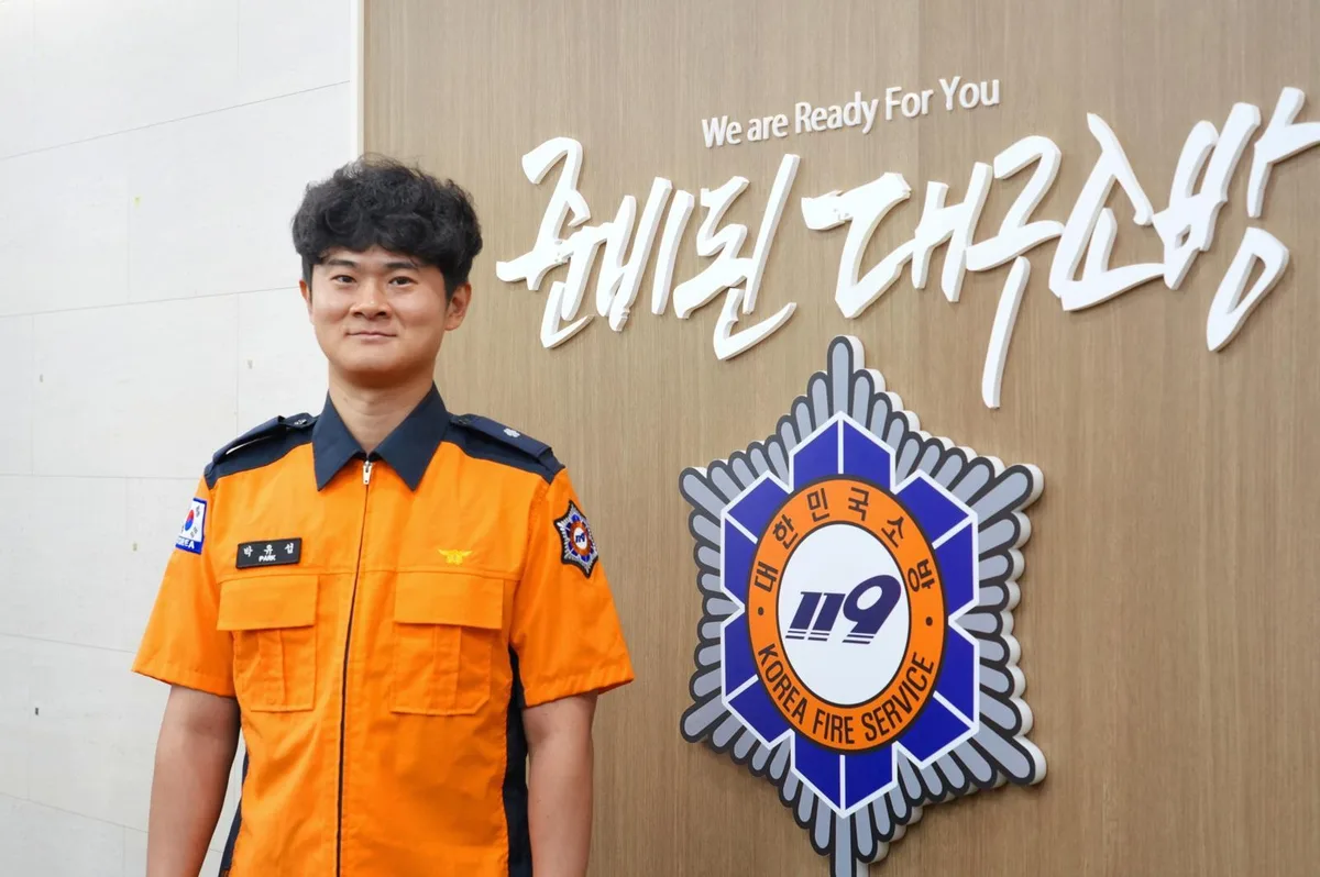 아파트 14층서 추락한 7세 남아…찰과상만 입어