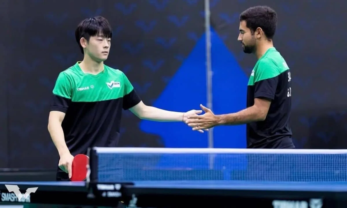 Gui Teodoro e Leonardo Iizuka avançam para as oitavas do Smash da Europa