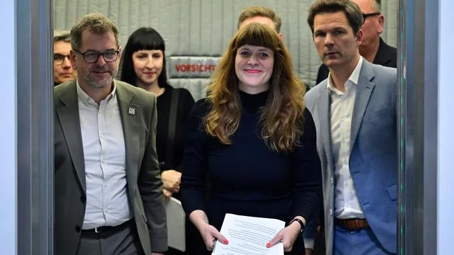 Ergebnis der Berliner Sondierung: Jetzt live: Linke, Grüne und SPD über ihre Sondierung für Berlin