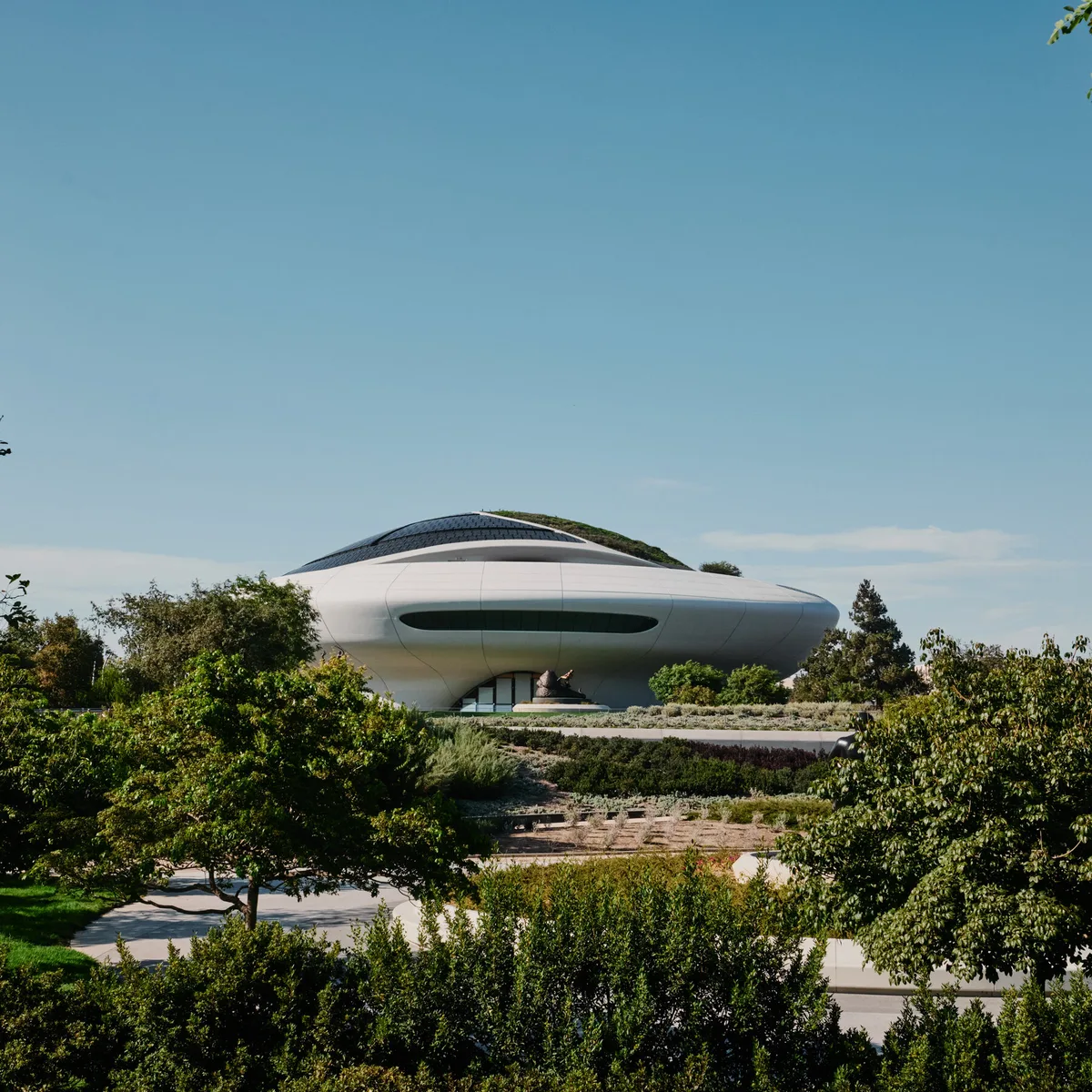 What Is ‘Narrative Art’? The Lucas Museum Finally Shows Us Its Vision.