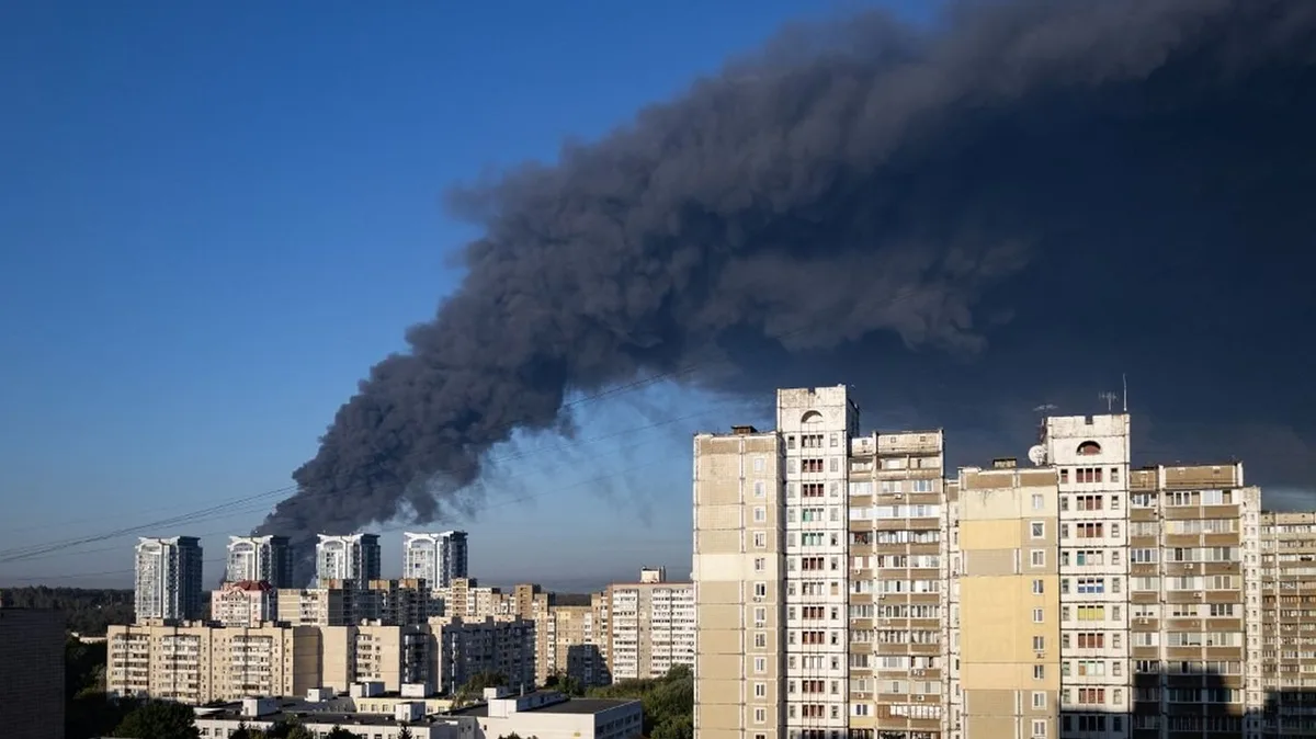 Guerre en Ukraine : une frappe russe sur un entrepôt contenant des munitions fait au moins 37 morts près de Kiev