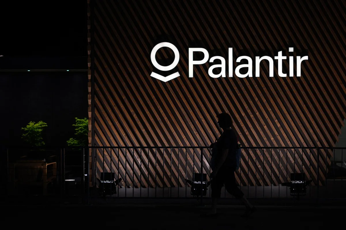 Palantir's Bet Against Management