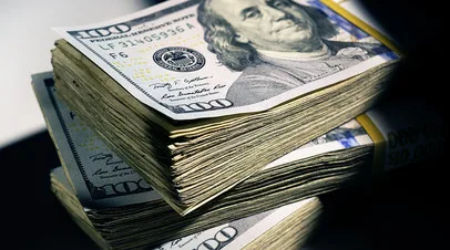 Финансист: курс доллара до конца августа может остаться в пределах 82 — 86 рублей