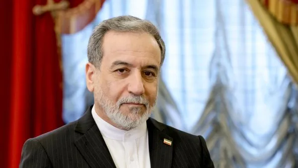 Iran to Open Strait of Hormuz on 6th Day If US Fulfills Conditions - Foreign Ministry