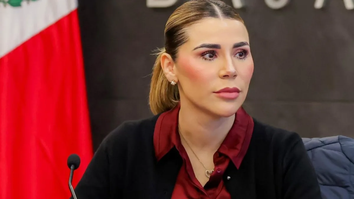 Reportan que Marina del Pilar Ávila sí está bajo investigación en EEUU