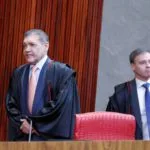 Nunes Marques ganha holofote com estratégia do STF de se manter discreto