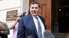 Canada 'should fight' as US trade deadline looms, Manitoba premier says