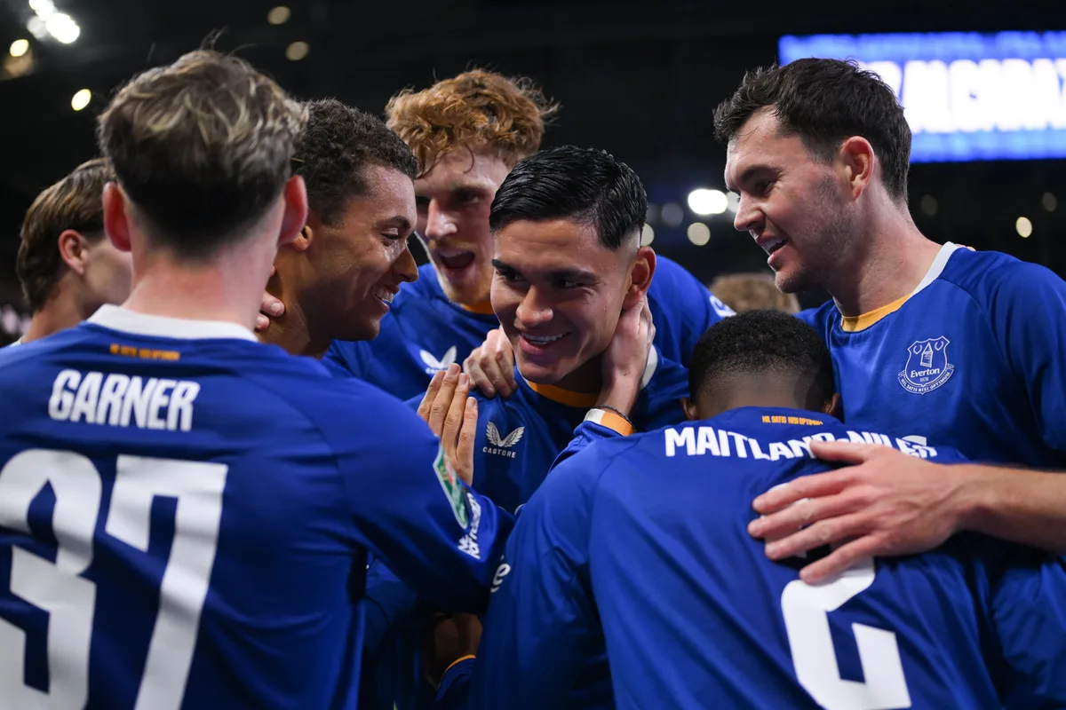 El héroe argentino, la remontada que sufrió Manchester United y un blooper en la Carabao Cup