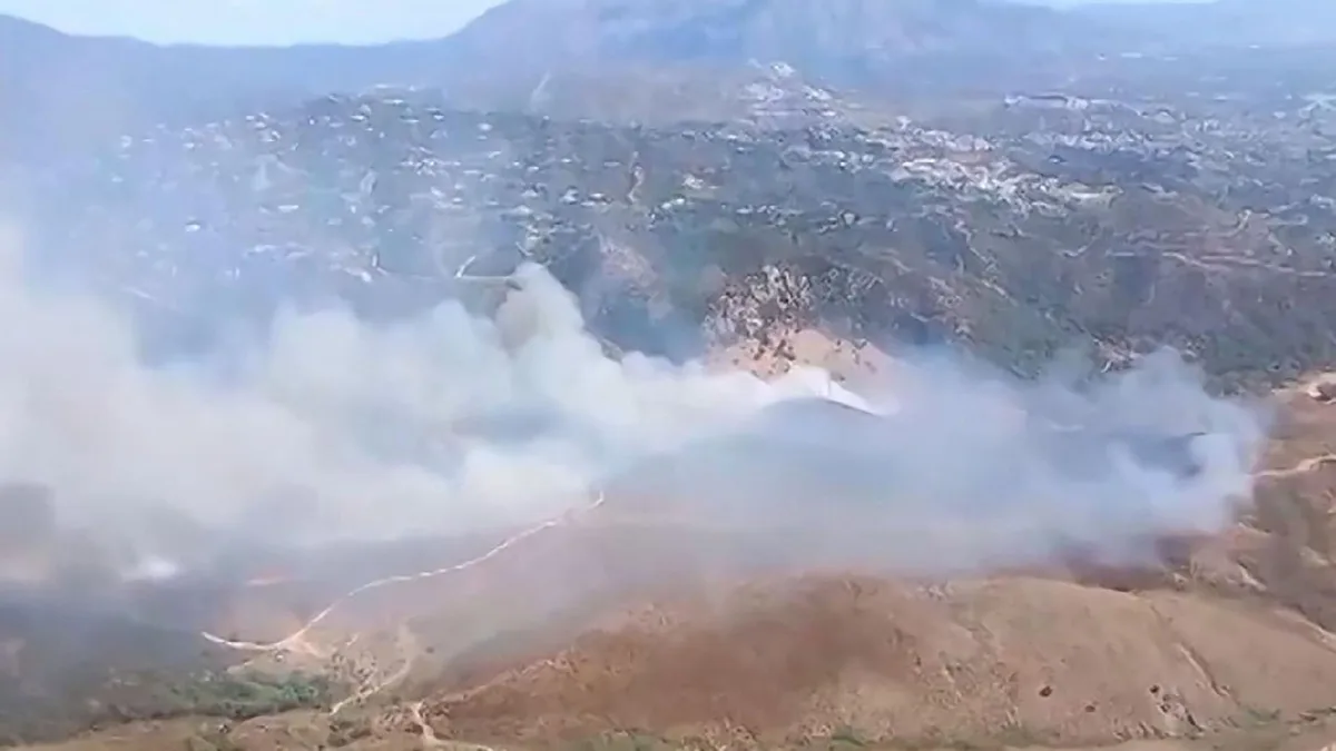 Three injured in wildfire on Spain's Costa del Sol