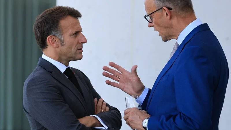 Le bras de fer s'accentue entre Paris et Berlin: le chancelier allemand veut "encore réduire" la proposition de budget de l'UE alors que la France a réclamé de "nouvelles ressources substantielles"