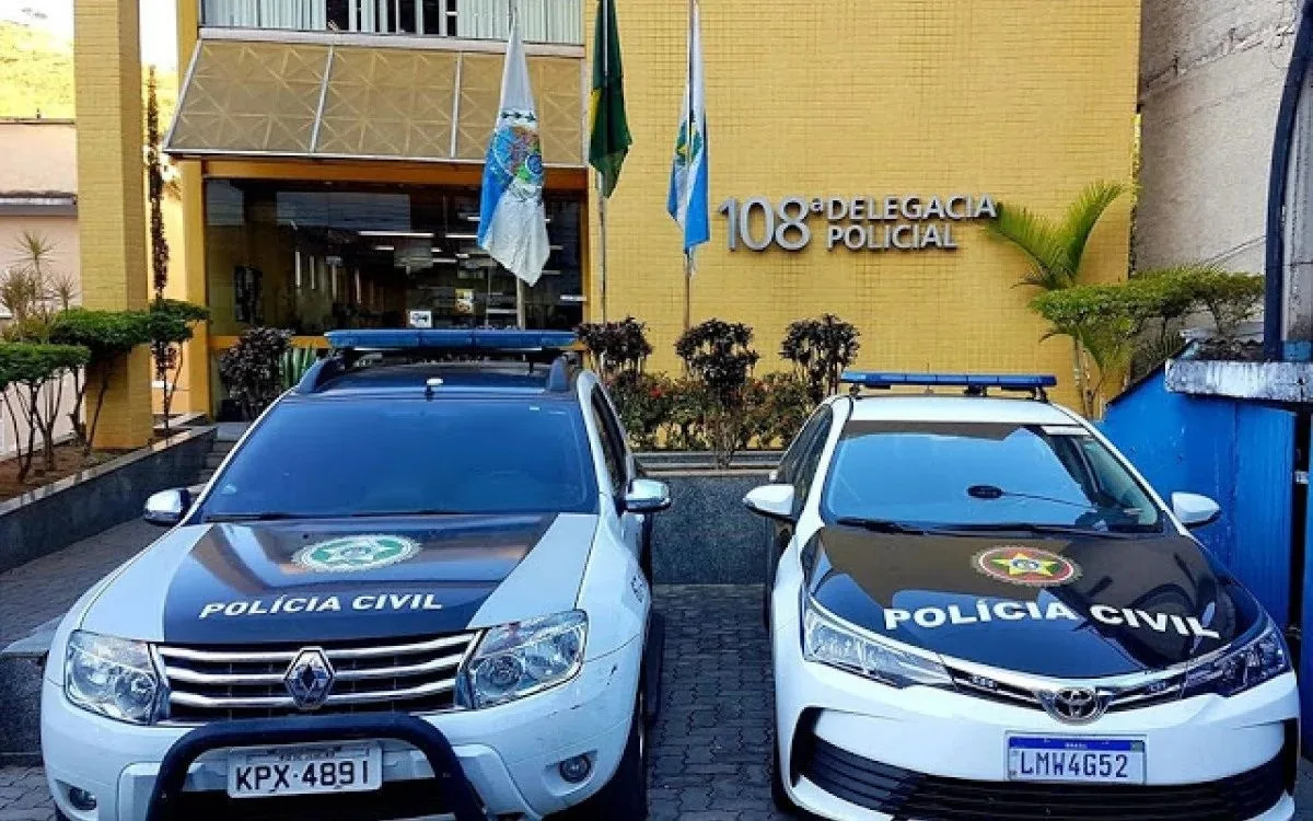 Adolescente é apreendido após furto de celular e perseguição em Três Rios