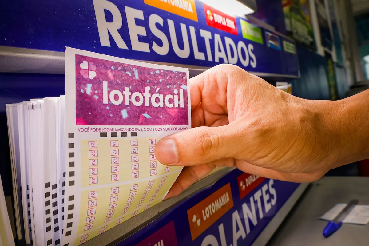 Veja resultado da Lotofácil 3767, sorteada nesta quinta-feira (20/8)
