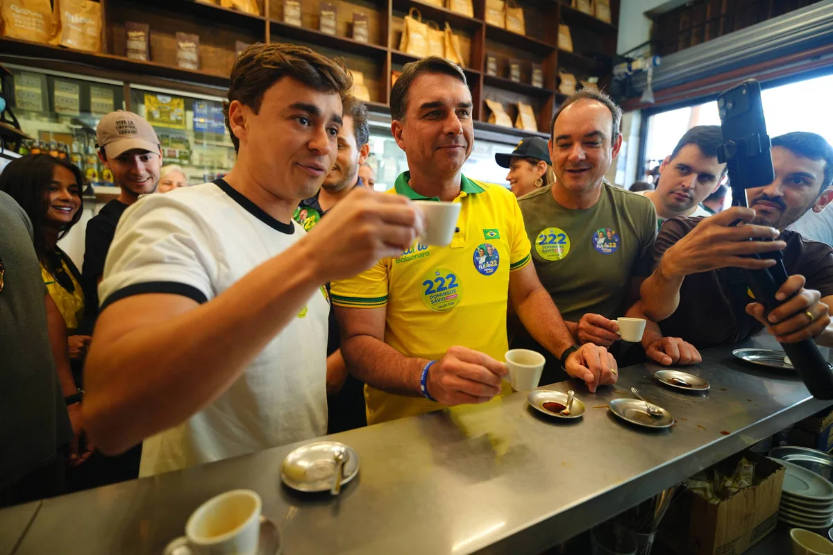 Nikolas diz que só não vai concorrer a presidente se cair 'bomba' no Brasil