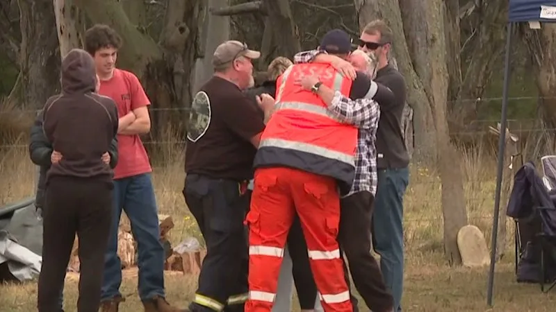 Teenage bushwalker found dead following eight-day search