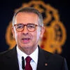 Seguro promulga lei do retorno de estrangeiros