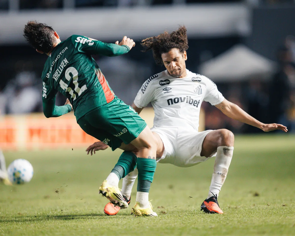 Análise: Santos compete, mas sai no prejuízo com lesões e não consegue remontada