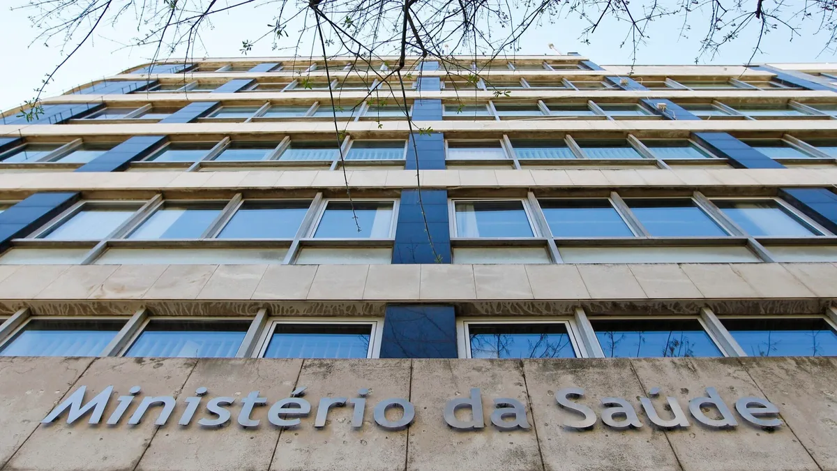 Ministério da Saúde, INEM e sindicato reúnem-se hoje com greve de setembro na agenda