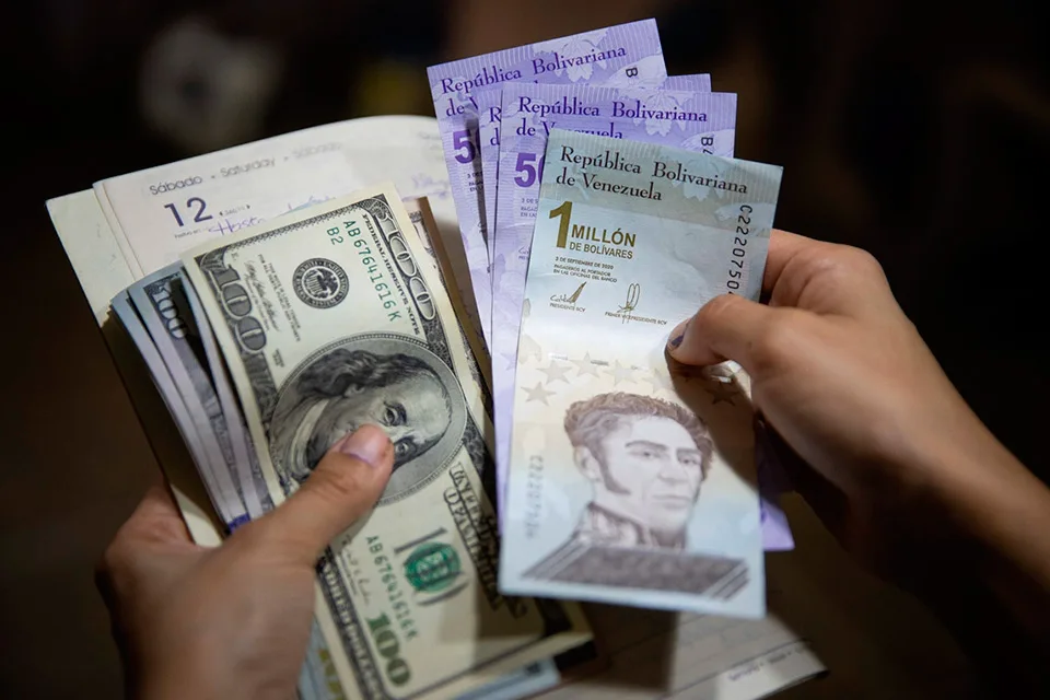 IIES-UCAB estima que Venezuela cierre con una inflación de 387,4%