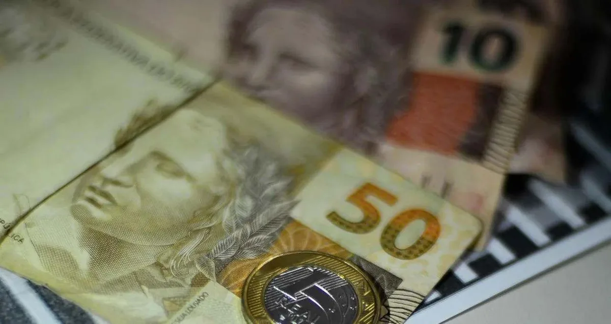 Governo prevê arrecadar R$ 636 bilhões com nova CBS em 2027