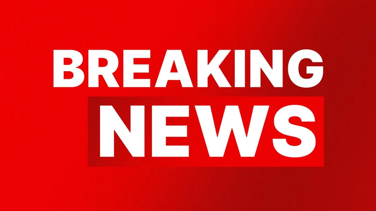 Kwinana Freeway northbound shut at Beeliar Drive as emergency services rush to serious vehicle rollover