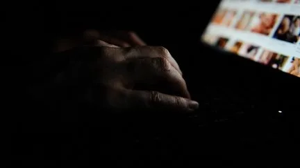Dans le Vaucluse, deux ans de prison avec sursis pour un ancien adjoint de Mazan poursuivi pour détention d'images pédopornographiques