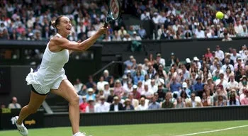 Bielorrussa Aryna Sabalenka eliminada na estreia em Wuhan