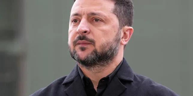 EN DIRECT, guerre en Ukraine : Volodymyr Zelensky qualifie les frappes russes massives d’« attaques terroristes » contre les civils