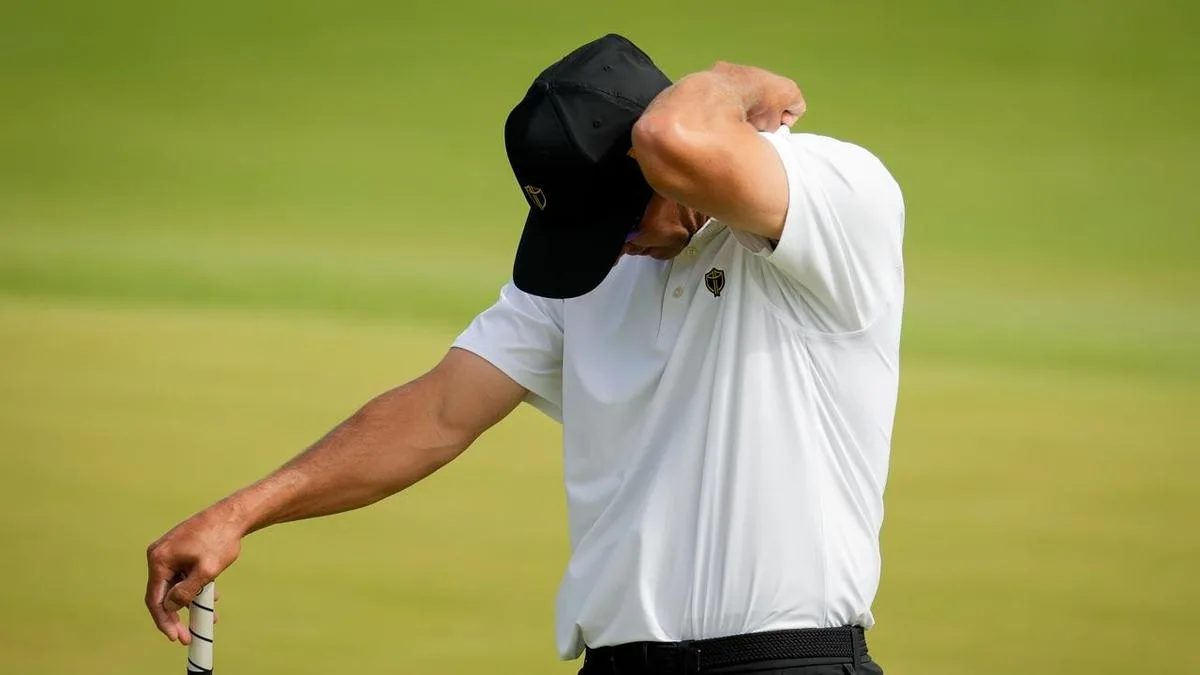 Scott stumbles after breakthrough PGA win beckoned