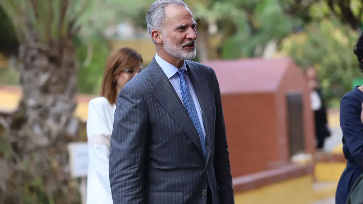 Felipe VI pide en Melilla "mirar por una relación de buena vecindad" entre España y Marruecos