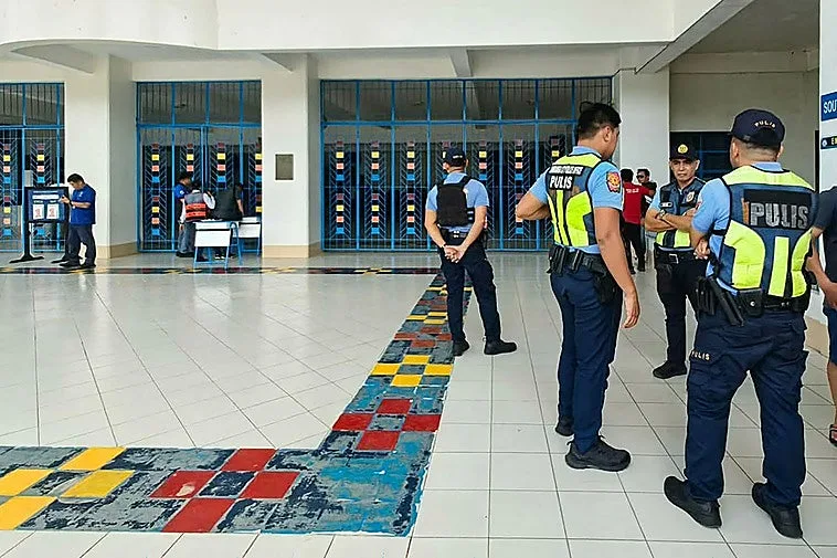 Al menos dos muertos en un tiroteo en un instituto en Filipinas