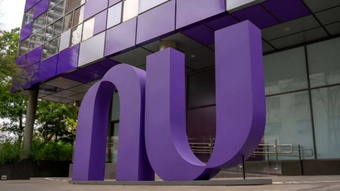 Nubank (ROXO34) bate US$ 1,1 bilhão em lucro líquido pela primeira vez na história; ROE sobe a 33% no 2T26