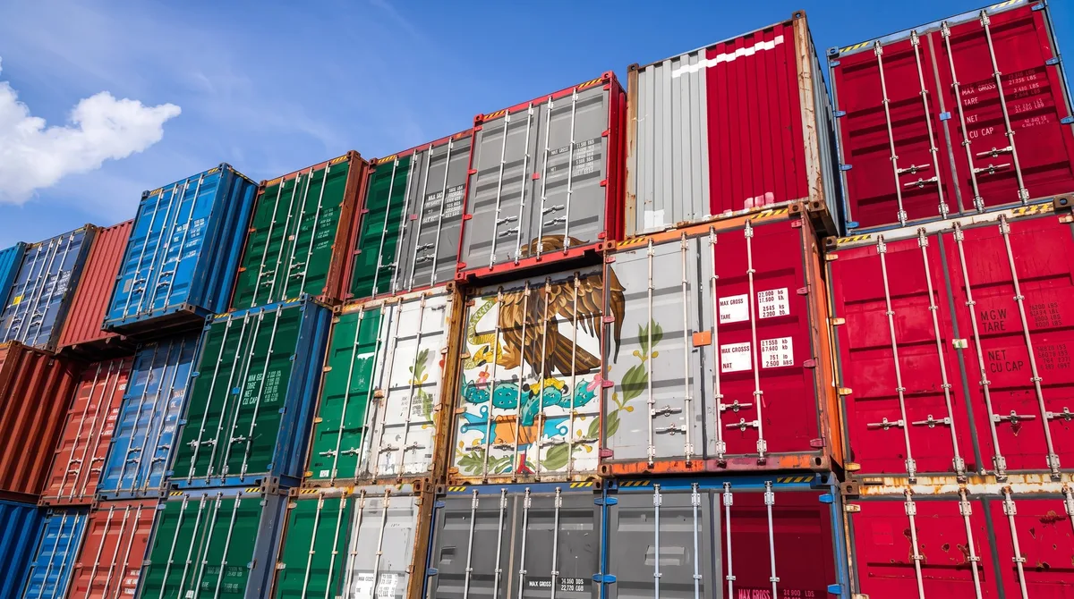 Exportaciones de México alcanzan récord en julio y crecen 43.7%: importaciones suben 45%
