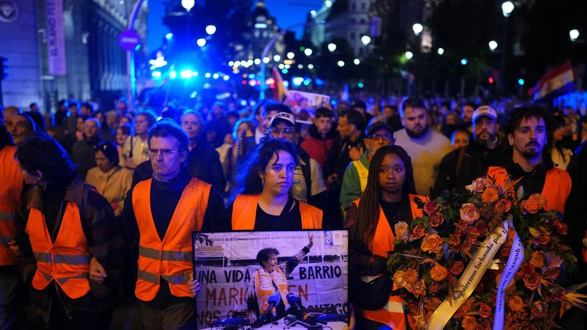 Madrid despide a Maricarmen con una marcha multitudinaria y pacífica