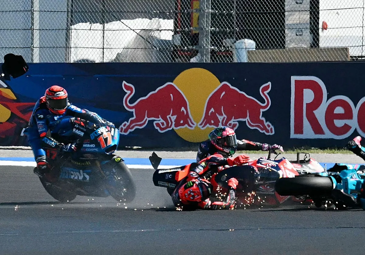 Dani Muñoz acaba duodécimo en Misano, donde Rueda queda fuera de los puntos