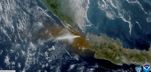 Vulkanausbruch in Indonesien – wichtige Flughäfen bleiben geschlossen