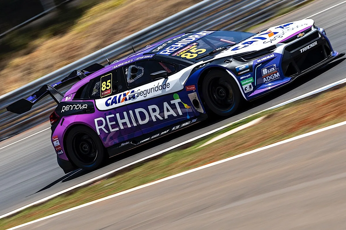 Stock Car: Salas lidera primeiro treino livre de Cascavel