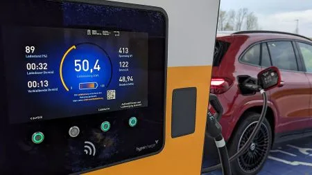 heise+ | Ladetarife für Elektroautos im Vergleich