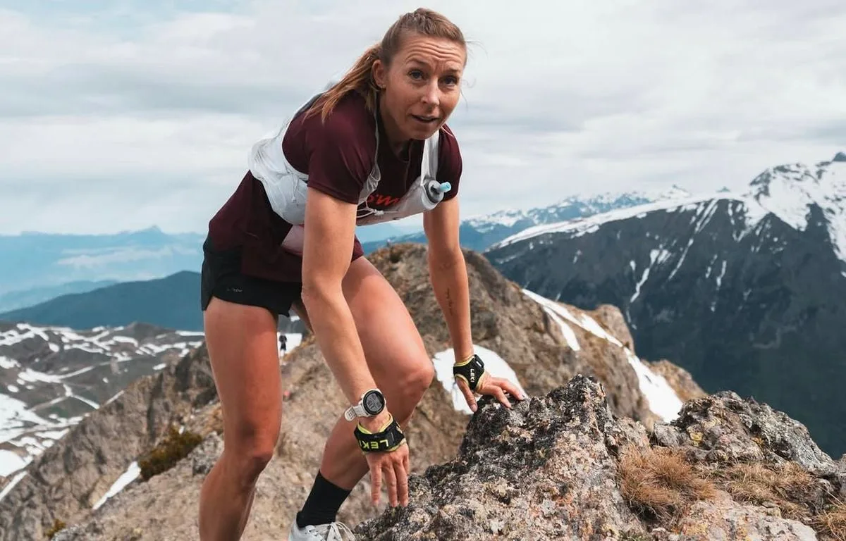 Trail : « Elle réside parmi les montagnes »… La famille de Kalie McCrystal fait ses adieux à l’athlète canadienne