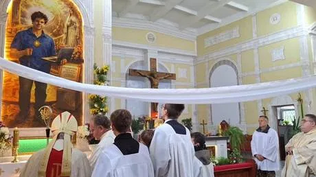 AI-assisted icon of ‘cyber-apostle’ blessed in Belarus (VIDEO)