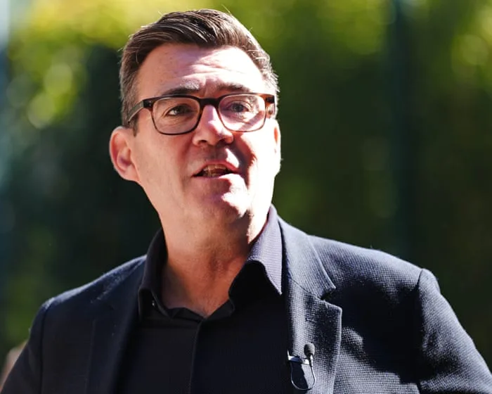 Burnham chairs cabinet meeting before first statement to MPs as prime minister – UK politics live