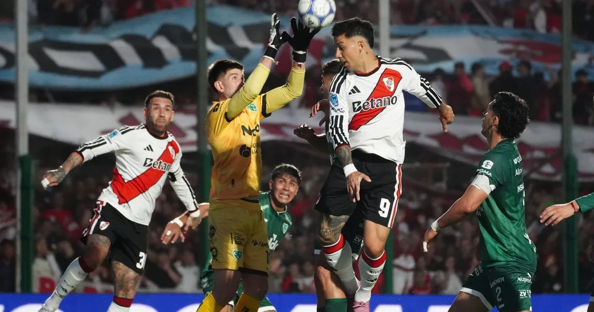 Con el empate contra Sarmiento, River está afuera de los playoffs y en la cornisa de la Libertadores