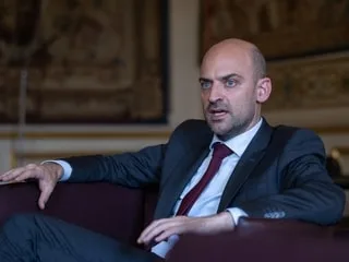 Prise de contrôle des actifs de Nestlé, Auchan et l’ex-Leroy Merlin en Russie : le Quai d’Orsay répond à Moscou