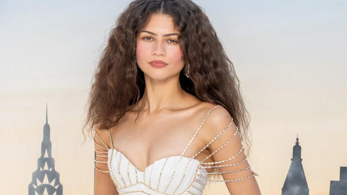 Zendaya steps back from social media