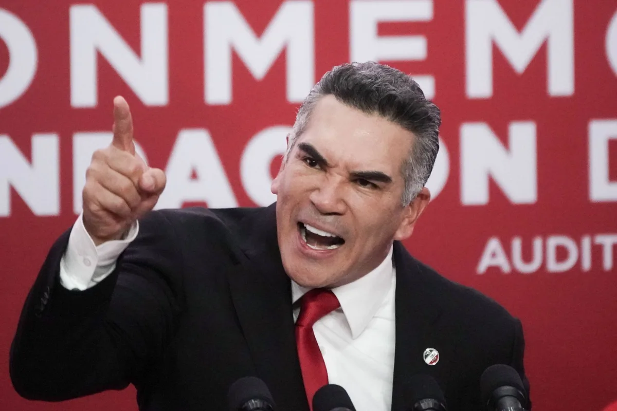 El ‘meteorito que cayó’ sobre el PRI: Perdió casi 600 mil militantes en apenas 3 años
