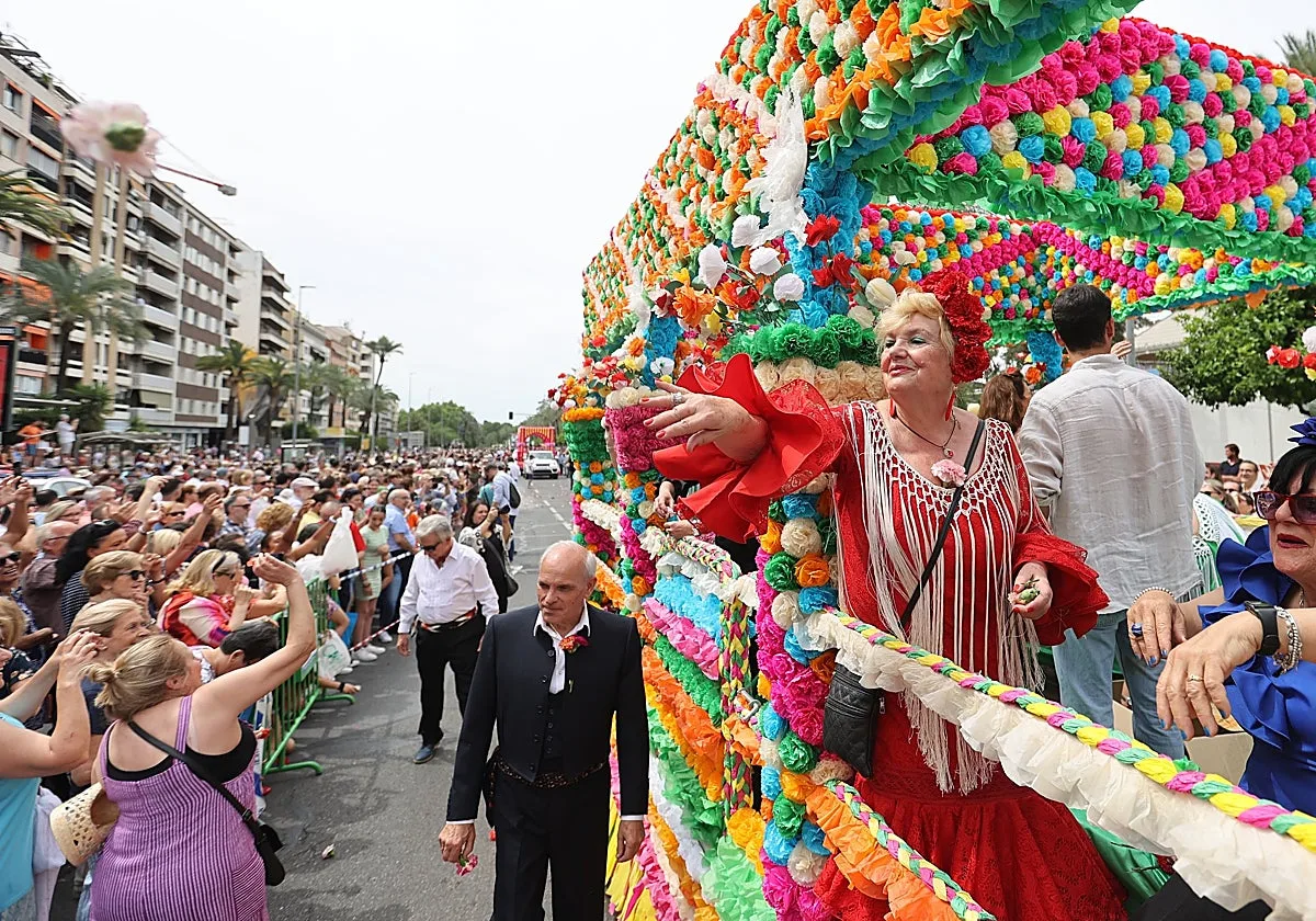 El Ayuntamiento de Córdoba pedirá a la Junta que la Batalla de las Flores sea declarada Fiesta de Interés Turístico de Andalucía